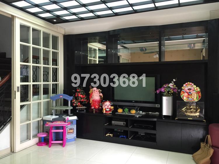 Chelsea Village (D5), Terrace #98393842
